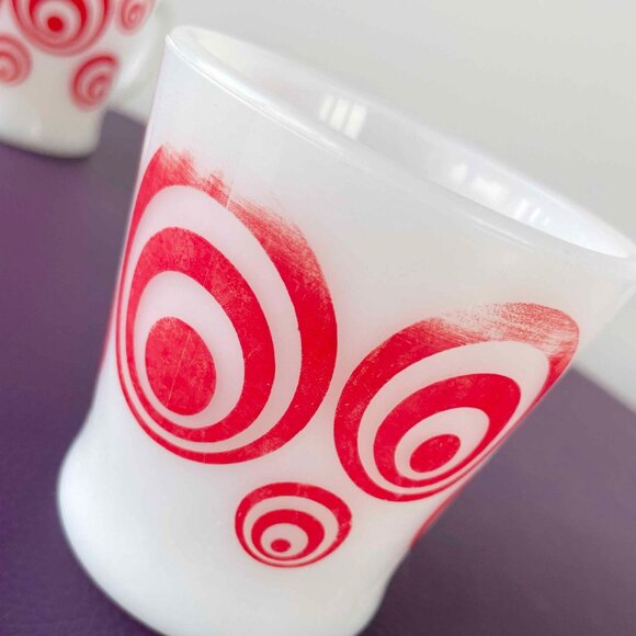 Pair of Fire King Mugs polka dots milk glass Vintage - Picture 3 of 6